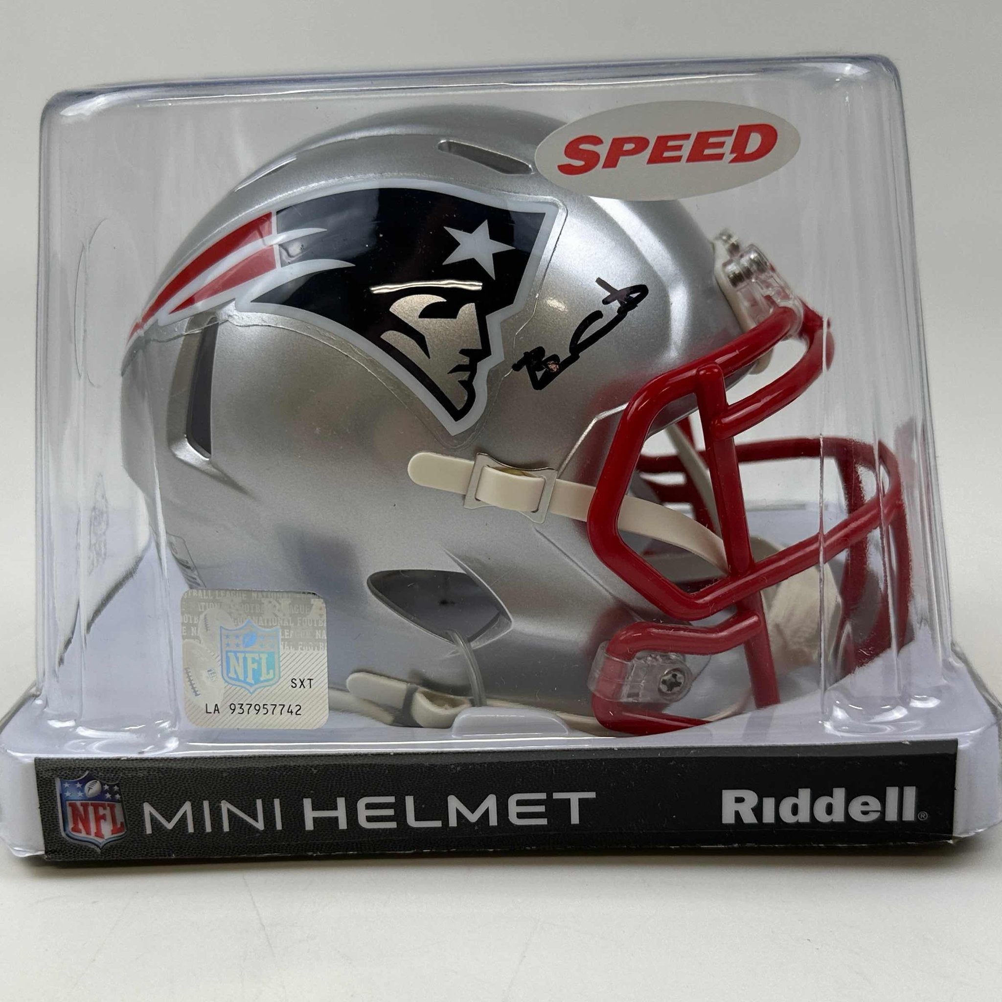 Autographed/Signed Ben Coates New England Patriots Mini Football Helmet Beckett BAS COA