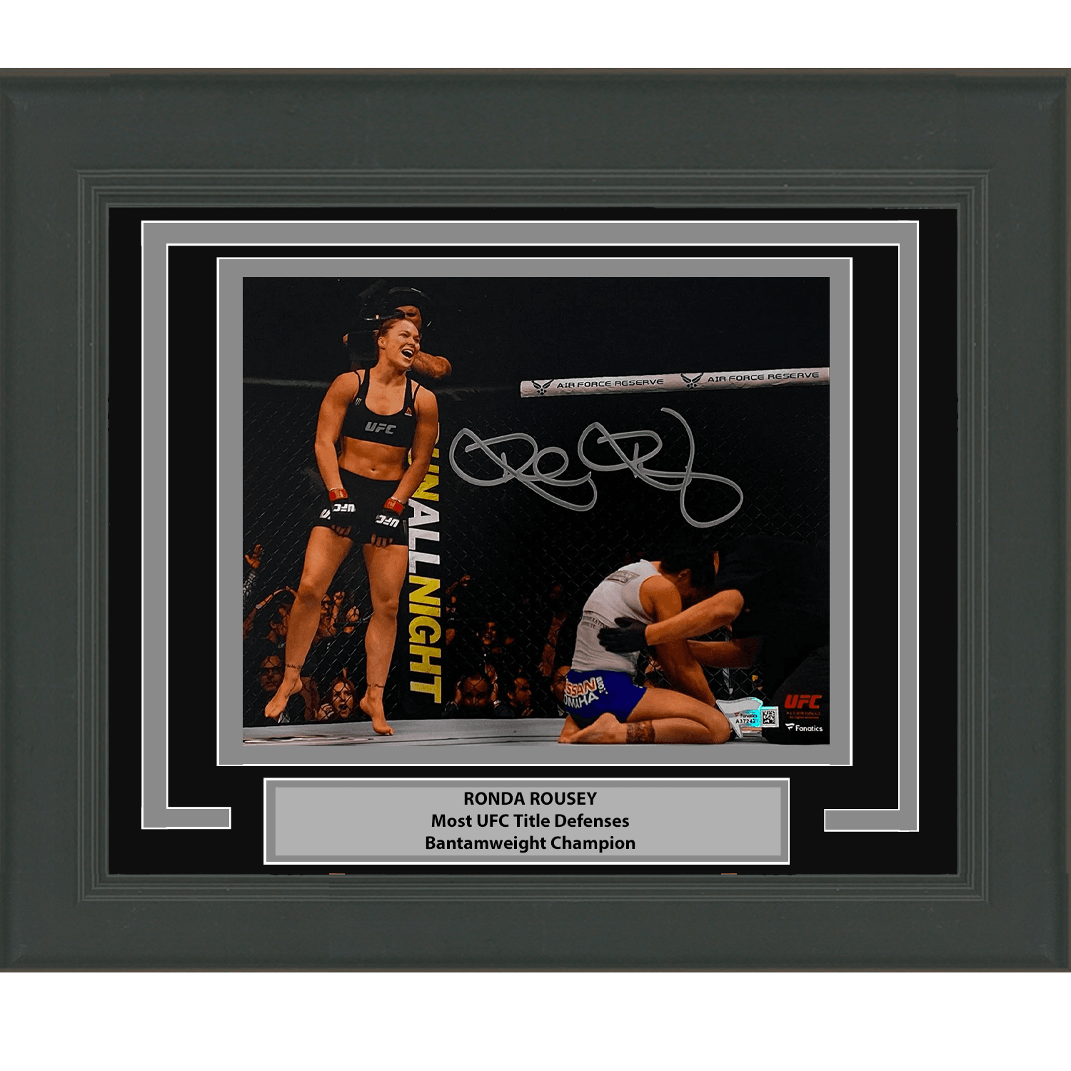 Framed Autographed/Signed Ronda Rousey UFC MMA Fighting 8x10 Photo Fanatics COA