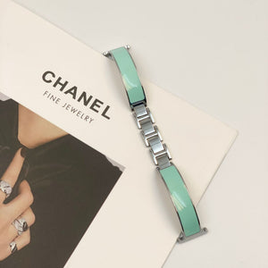 Silver Green