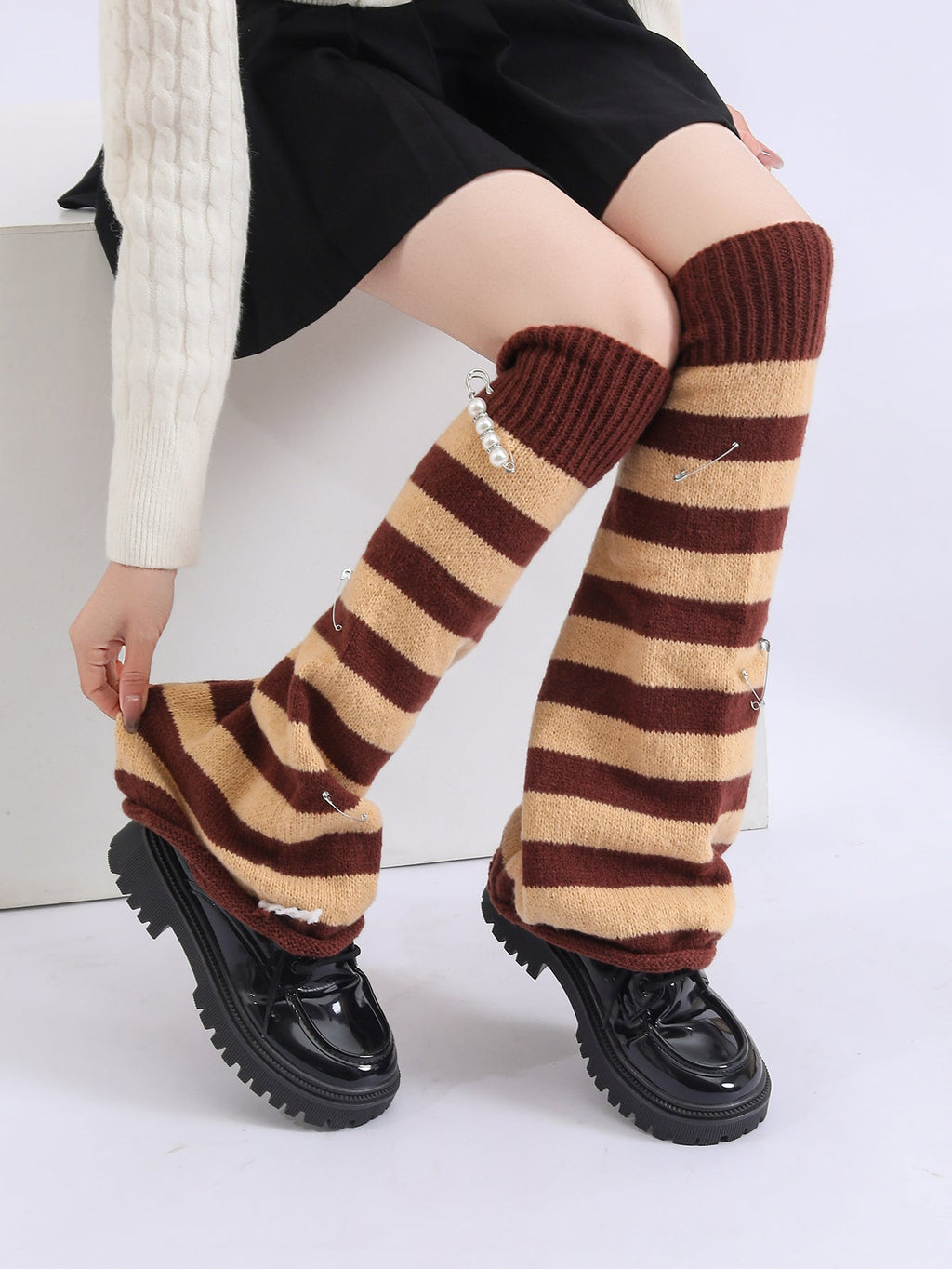 Y2K Girls Women Kawaii Harajuku Pearl Pin Decorated Flared Knitted Leg Warmer Goth Cute Lolita Socks Slouch Socks