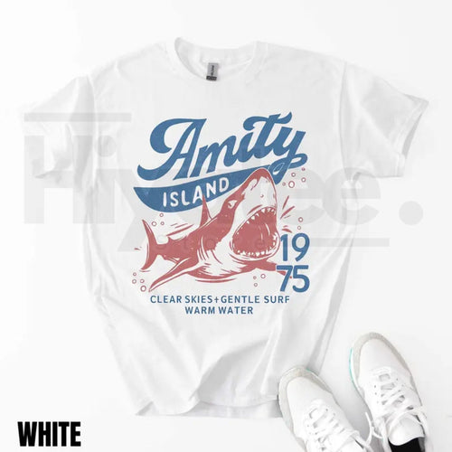 "Amity Island 1975" – Retro Movie Inspired Beach Graphic Top