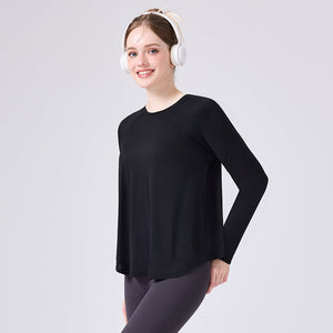 Minimalist black