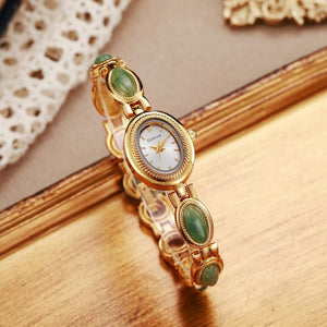 Golden White 02