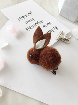 Brown clip