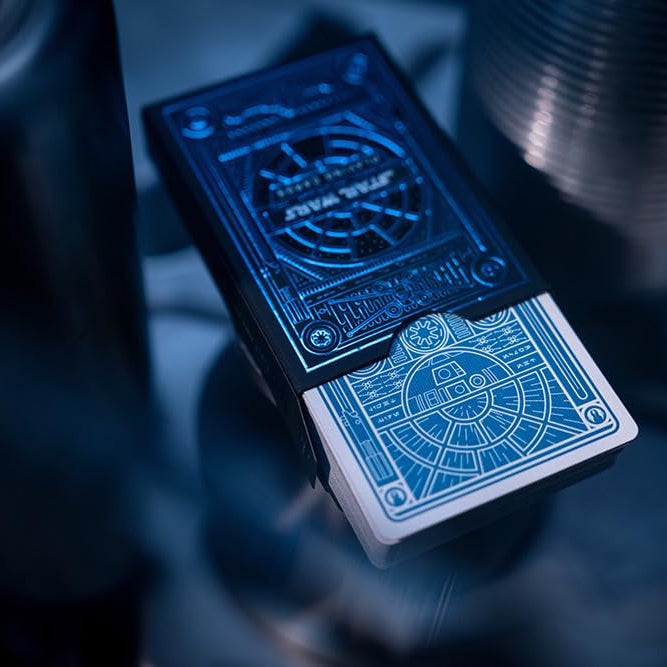 Theory11 Star Wars Red & Blue Edition – Light & Dark Side