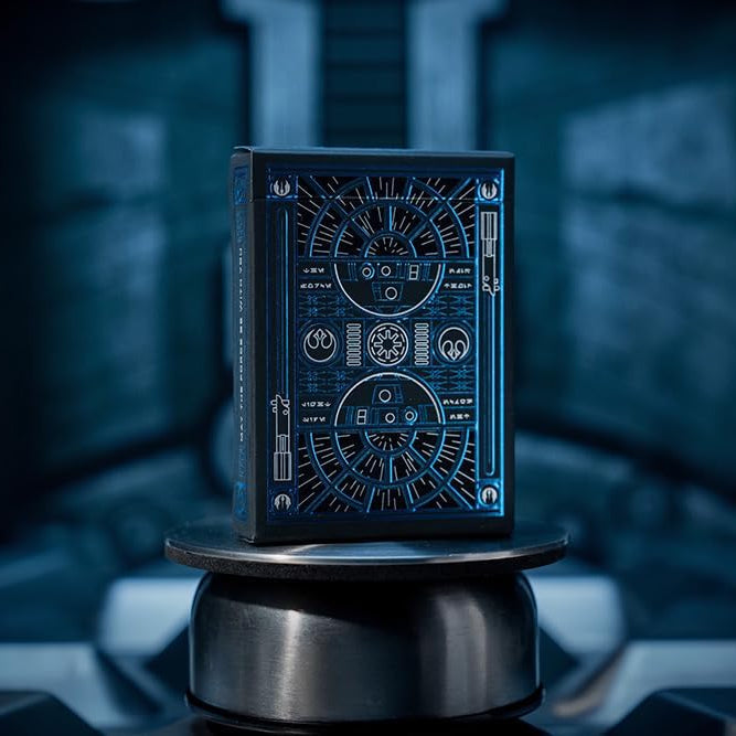Theory11 Star Wars Red & Blue Edition – Light & Dark Side