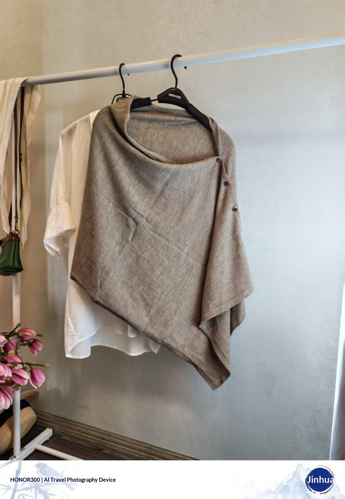 Versatile Slouchy Knit Vintage Womens Shawl With A Sophisticated Touch