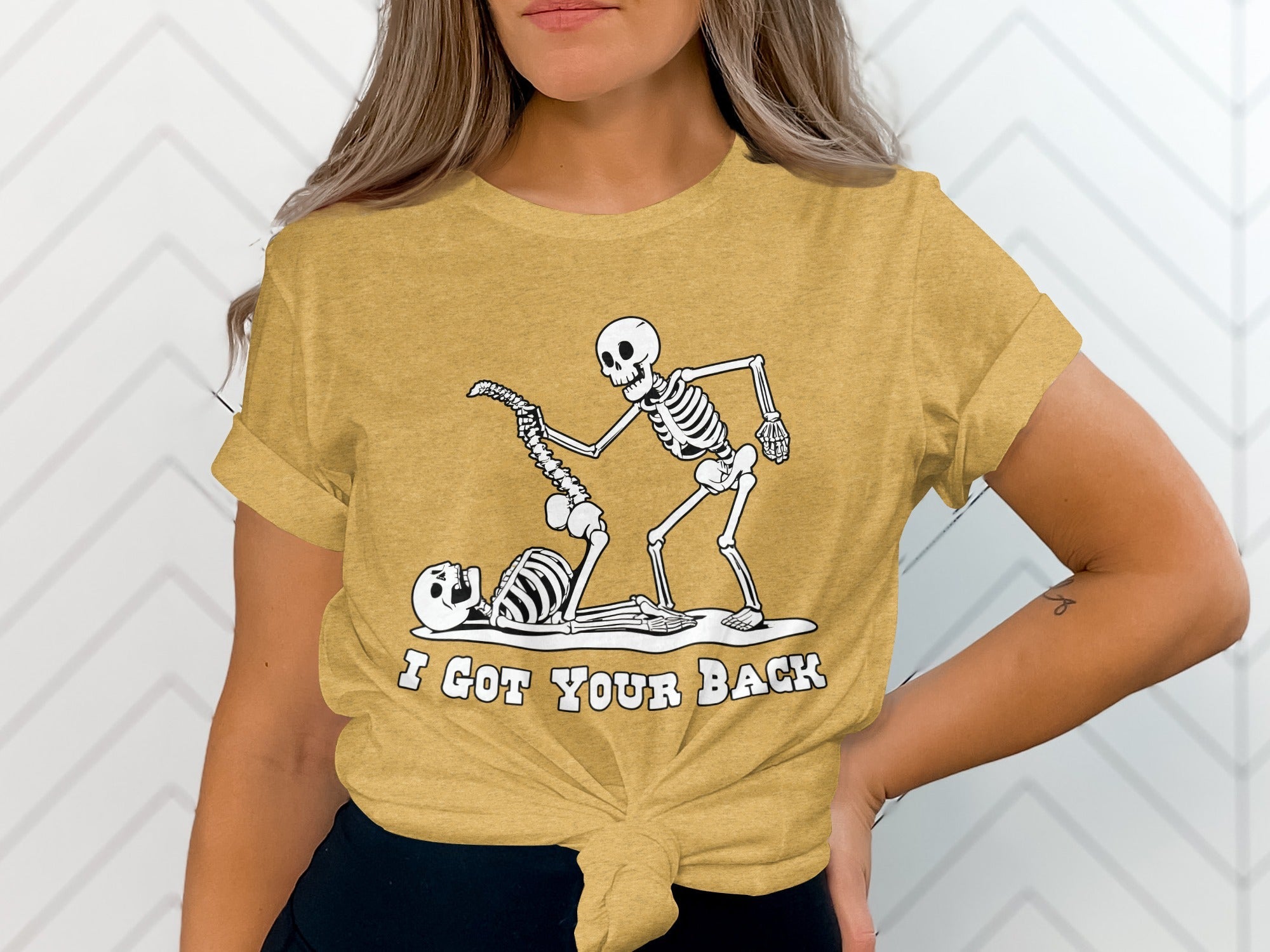 I Got Your Back Skeletons Funny Anatomy Joke Design T-Shirt