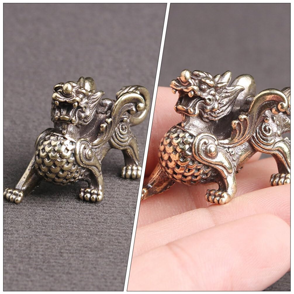 FAVOMOTO Retro Car Keychain Set 4Pcs Golden Brass Feng Shui Dragon Shape