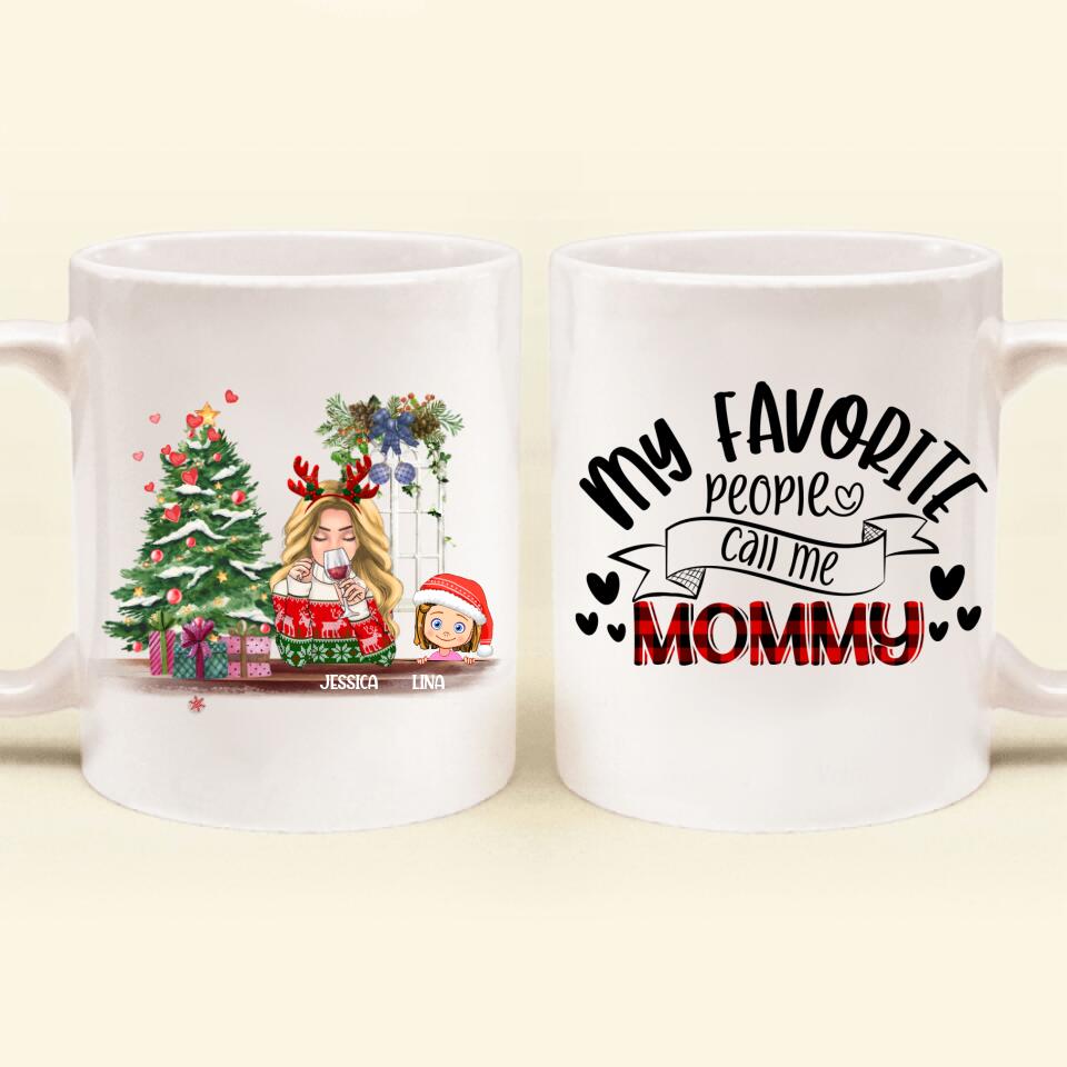 Personalized Mommy And Kids Xmas Coffee Mug - Mom With Up to 5 Kids - Christmas Gift For Mom - T1IGHH
