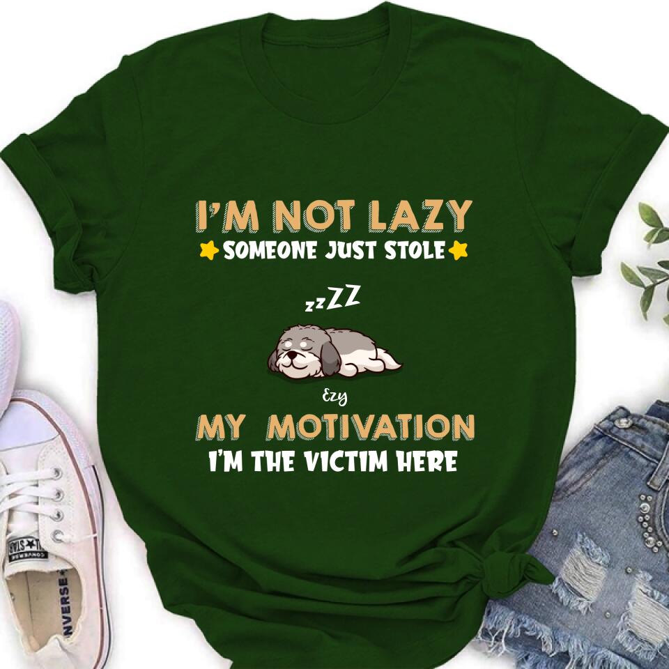 Personalized I'm Not Lazy Pet Shirt/Pullover Hoodie - Up to 6 Pets - Gift Idea For Dog/Cat Lover - I'm Not Lazy, Someone Just Stole My Motivation, I'm The Victim Here