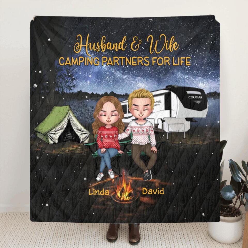 Personalized Camping Christmas Couple  Fleece Throw Blanket/Quilt - Gift Idea For Camping Lovers - Couple With Up To 4 Dogs - Husband And Wife Camping Partners For Life