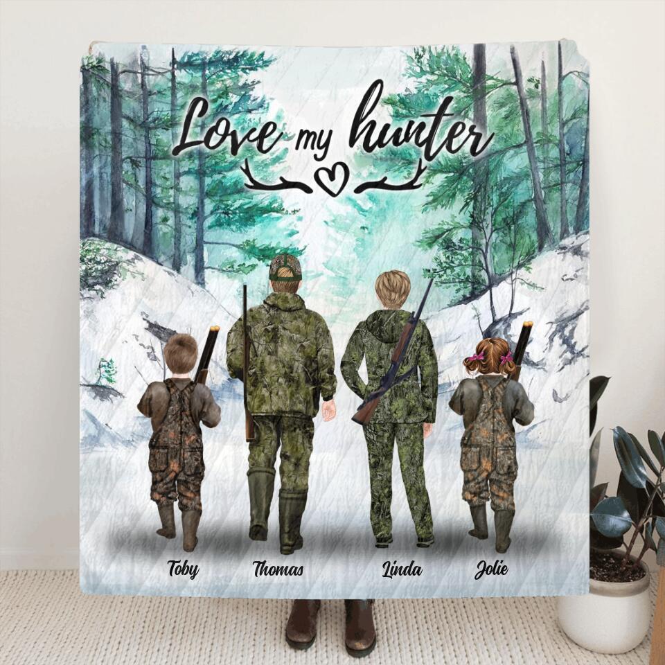 Personalized Hunting Fleece Blanket/Quilt Blanket - Parents With Up To 2 Kids/Couple/Single Parent/Solo Man/Woman - Best Gift For Hunting Lovers
