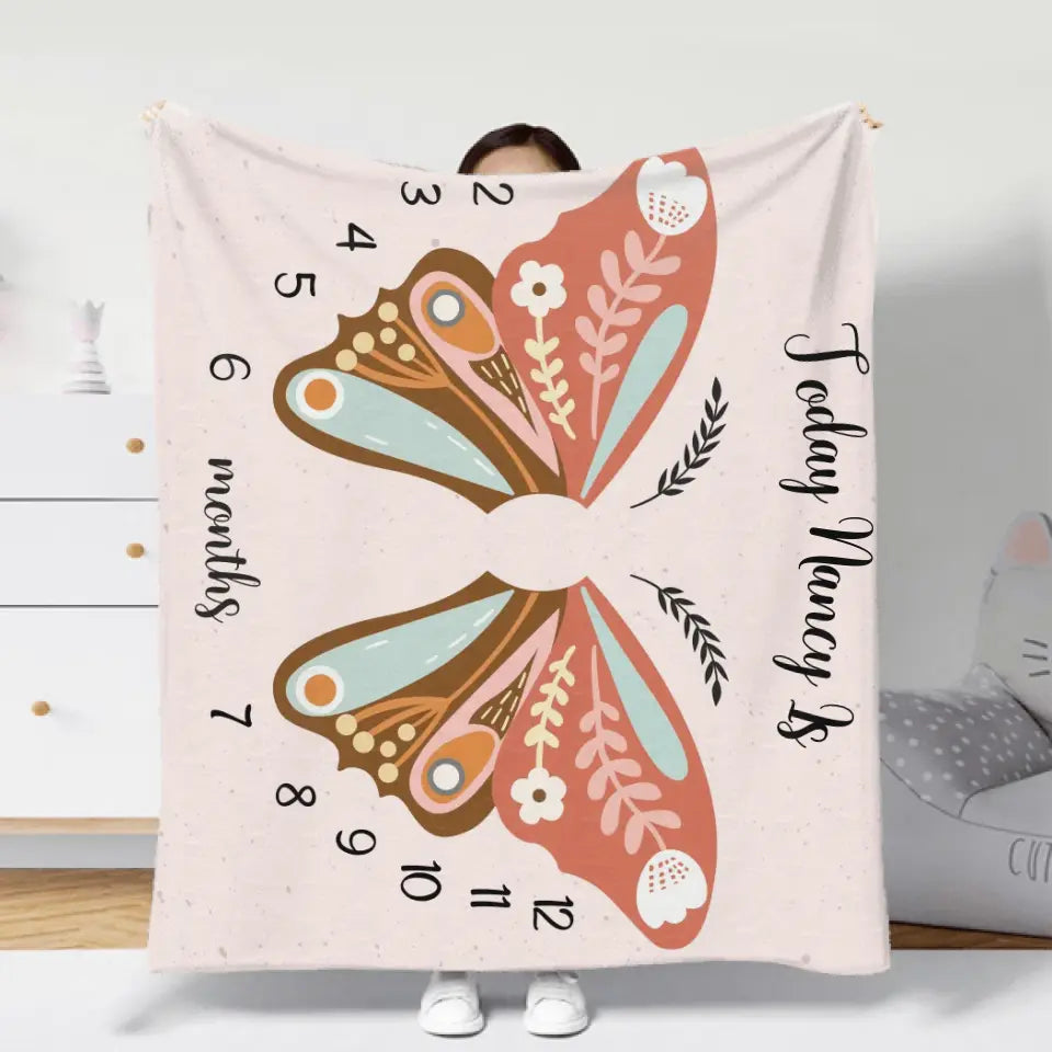 Personalized Baby Fleece Throw Blanket/Quilt - Birthday Gift Idea for Baby