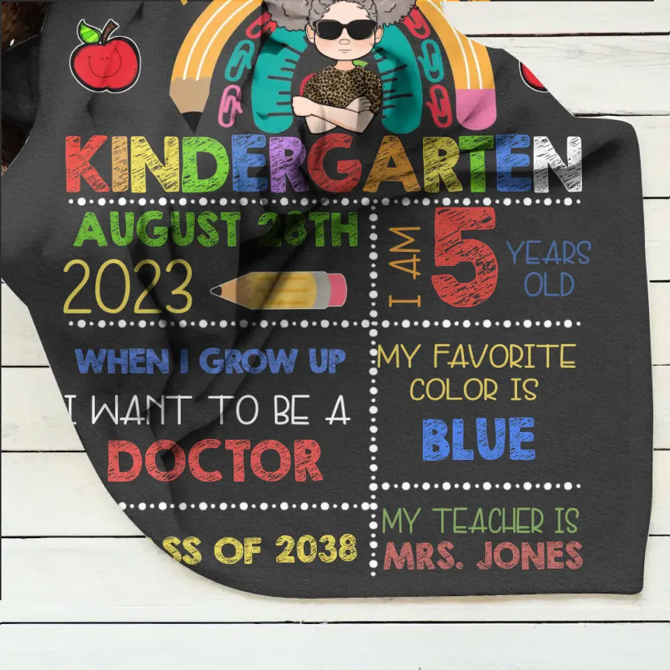 Personalized Kid Quilt/Fleece Throw Blanket - Birthday Gift for Son/Daughter - First Day Of Kindergarten