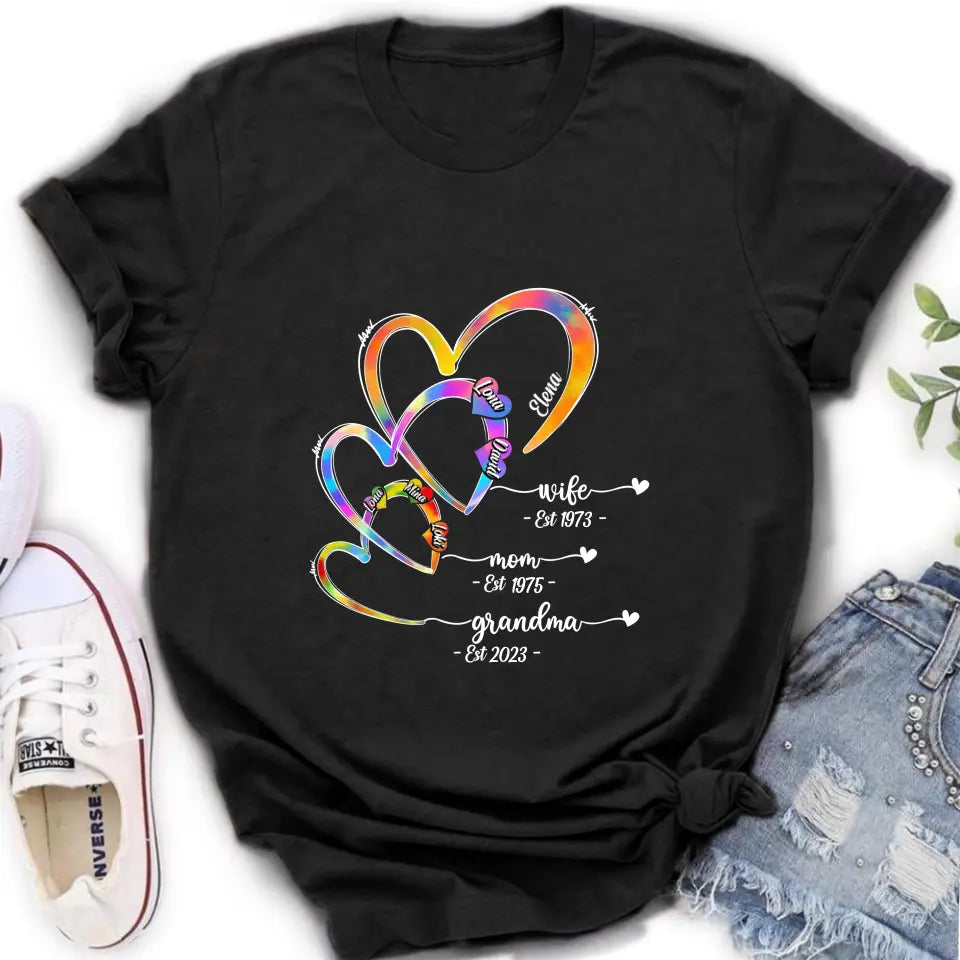 Personalized Mom Shirt/Hoodie - Gift Idea For Mom/Grandma - Up to 4 Children/5 Grandchildren