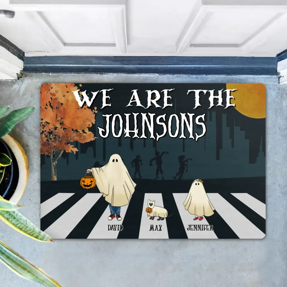 Personalized Family Ghosts Doormat - Up to 6 People - Halloween Gift Idea for Family