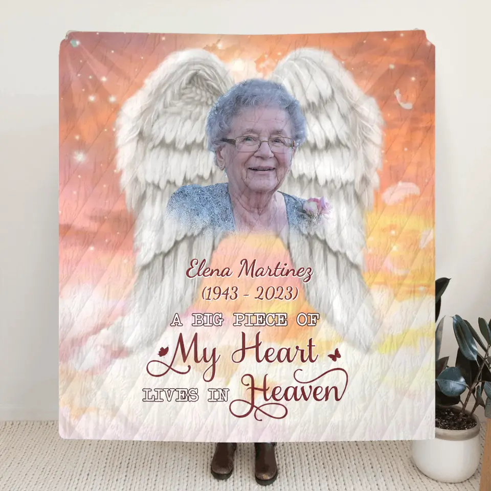Personalized Memorial Photo Fleece Throw Blanket/Quilt - Memorial Gift Idea for Family - A Big Piece Of My Heart Lives In Heaven