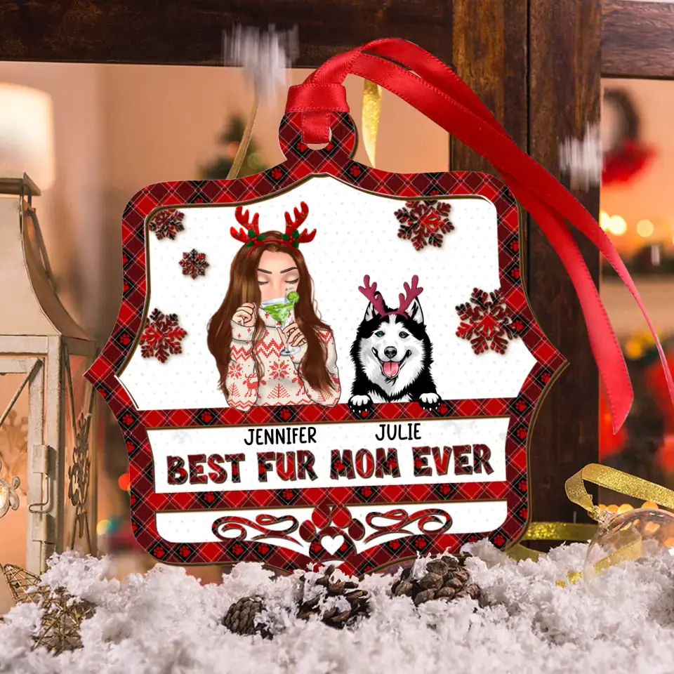 Personalized Pet Mom Wooden Ornament - Up to 4 Dogs/Cats - Christmas Gift Idea For Pet Lovers - Best Fur Mom Ever