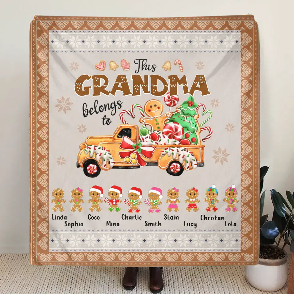 Personalized Grandma's Cookies Christmas Fleece Throw Blanket & Quilt - Gift Idea For Grandma/Mom - Up to 10 Kids - This Grandma Belongs To