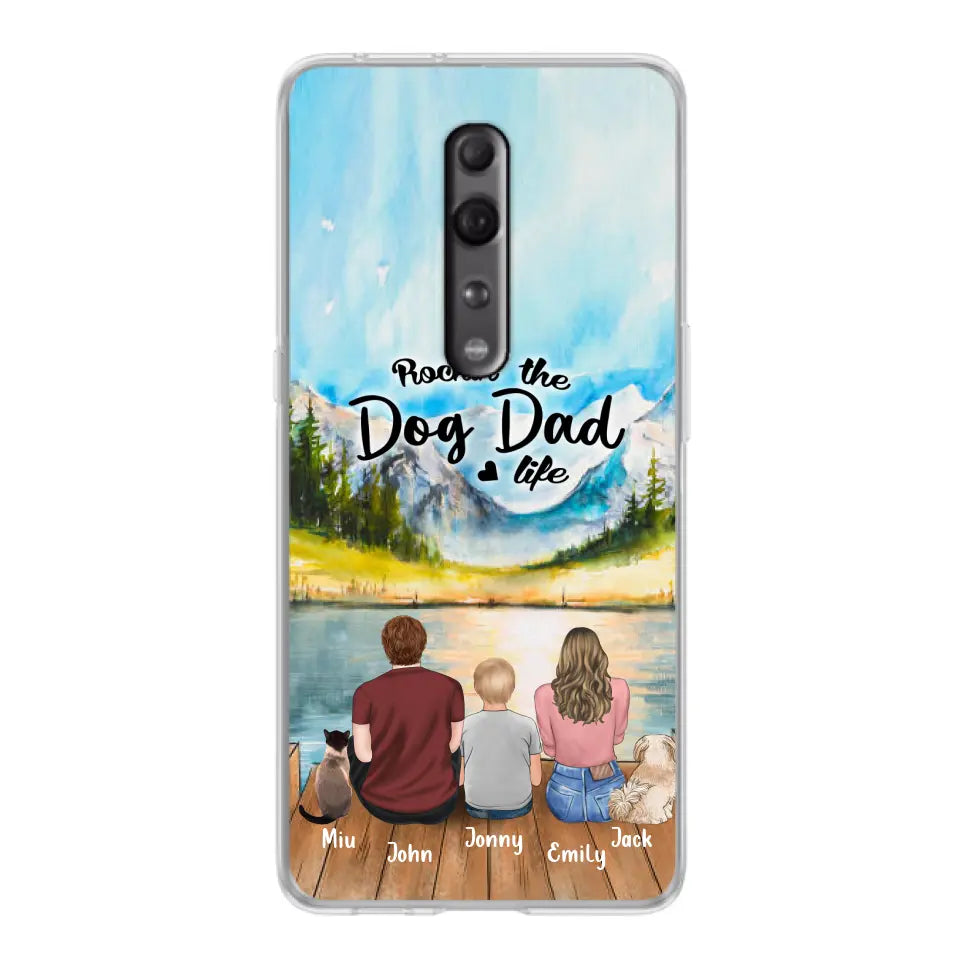 Personalized Pet Couple Phone Case - Parent With 1 Kid And 2 Pets - Case For Xiaomi, Oppo And Huawei