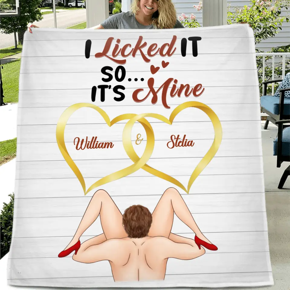 Personalized Couple Quilt/Fleece Throw Blanket - Gift Idea For Him/Her - I Licked It So It's Mine