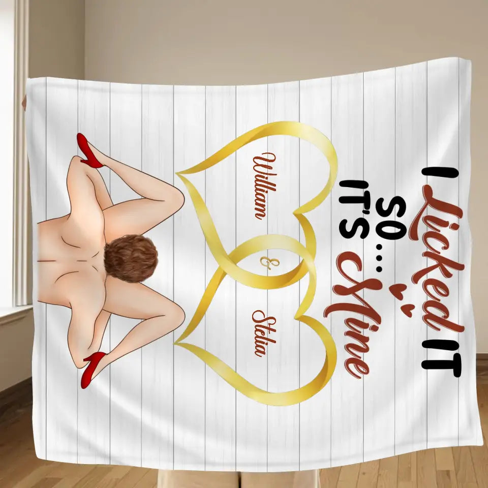 Personalized Couple Quilt/Fleece Throw Blanket - Gift Idea For Him/Her - I Licked It So It's Mine