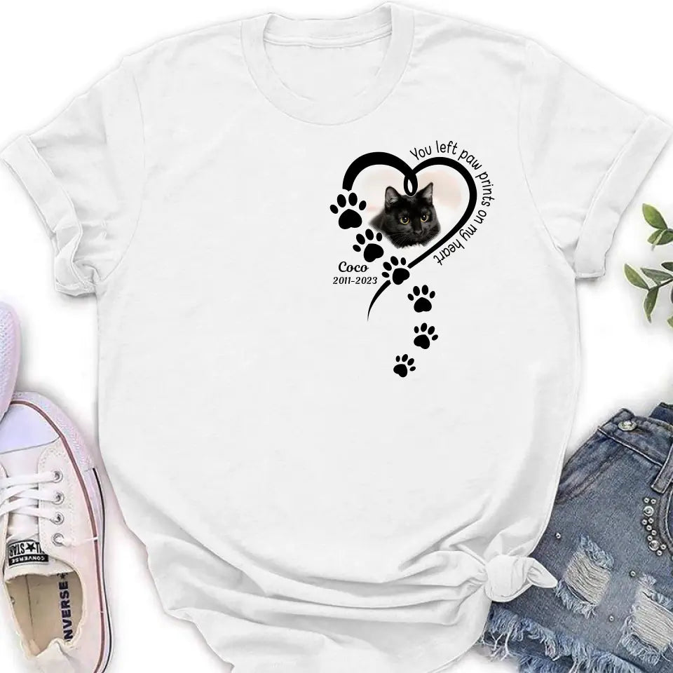 Personalized Memorial Cat T-shirt/Hoodie - Gift Idea For Cat Lover/Mother's Day/Father's Day - You Left Paw Prints On My Heart