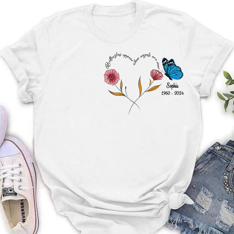 Personalized Memorial Shirt/Hoodie - Memorial Gift Idea for Mother's Day/Father's Day - Butterflies Appear When Angels Are Near