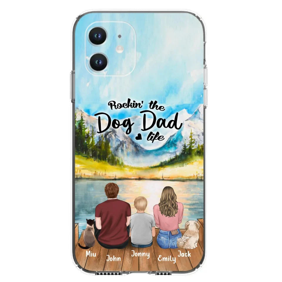 Personalized Pet Couple Phone Case - Parent With 1 Kid And 2 Pets - Case For iPhone And Samsung