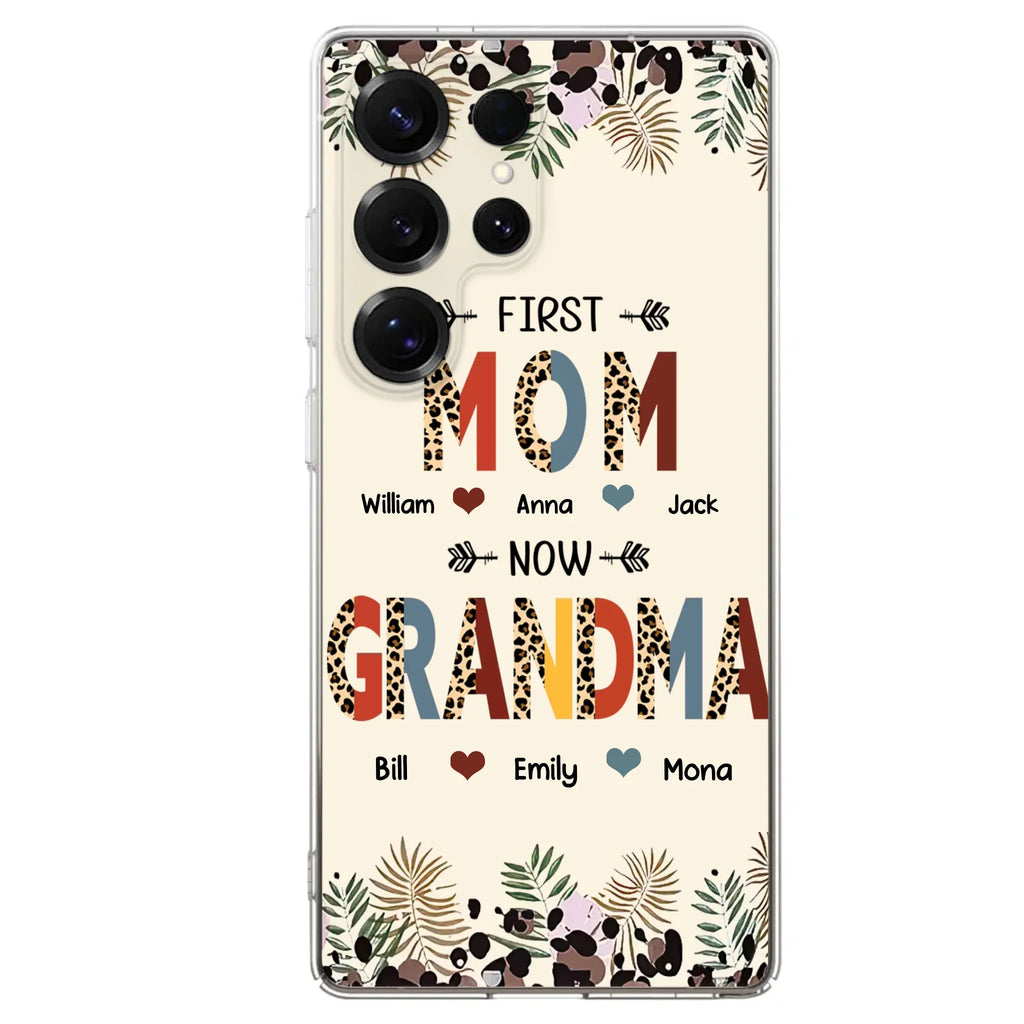 Custom Personalized Grandma Phone Case - Gift Idea For Grandma/Mom/ Mother's Day - Up to 6 Kids And 12 Grandkids - First Mom Now Grandma - Case For iPhone And Samsung