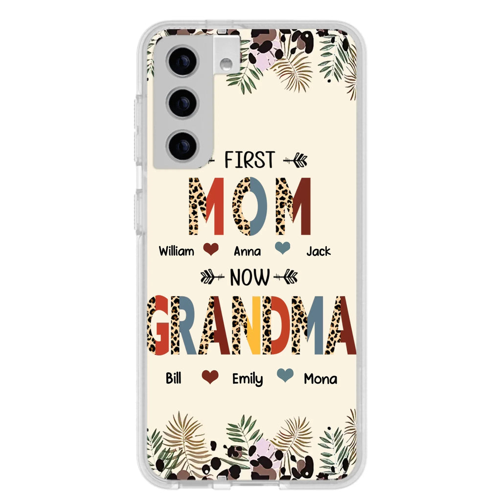 Custom Personalized Grandma Phone Case - Gift Idea For Grandma/Mom/ Mother's Day - Up to 6 Kids And 12 Grandkids - First Mom Now Grandma - Case For iPhone And Samsung