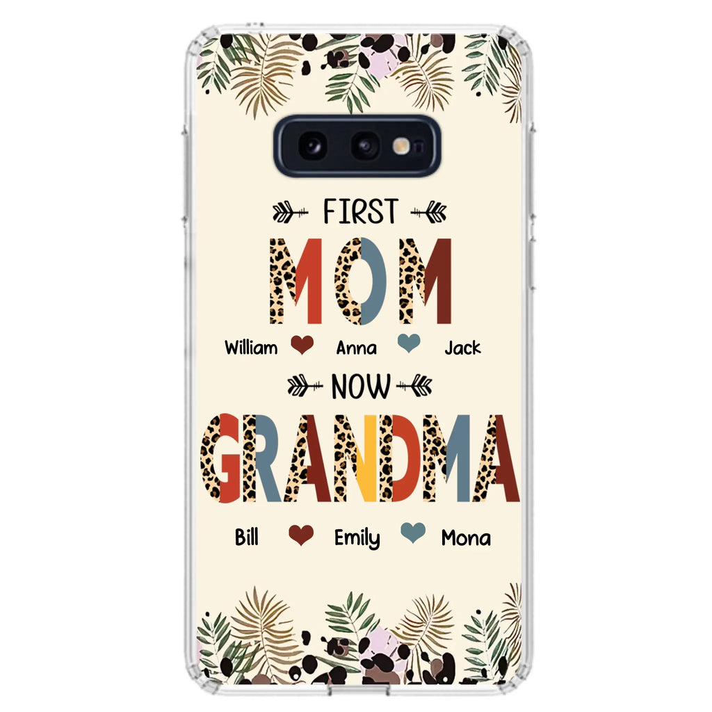 Custom Personalized Grandma Phone Case - Gift Idea For Grandma/Mom/ Mother's Day - Up to 6 Kids And 12 Grandkids - First Mom Now Grandma - Case For iPhone And Samsung
