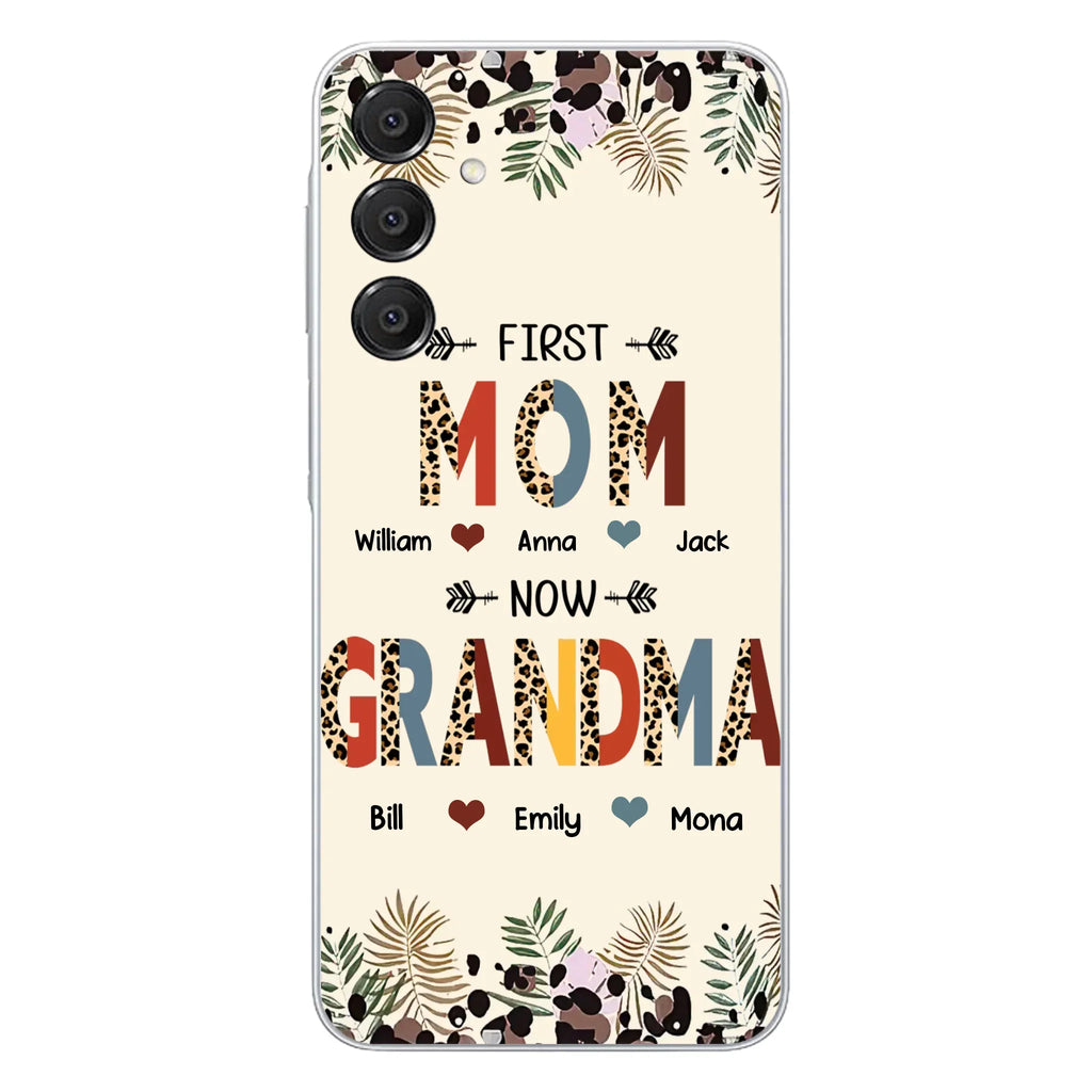 Custom Personalized Grandma Phone Case - Gift Idea For Grandma/Mom/ Mother's Day - Up to 6 Kids And 12 Grandkids - First Mom Now Grandma - Case For iPhone And Samsung