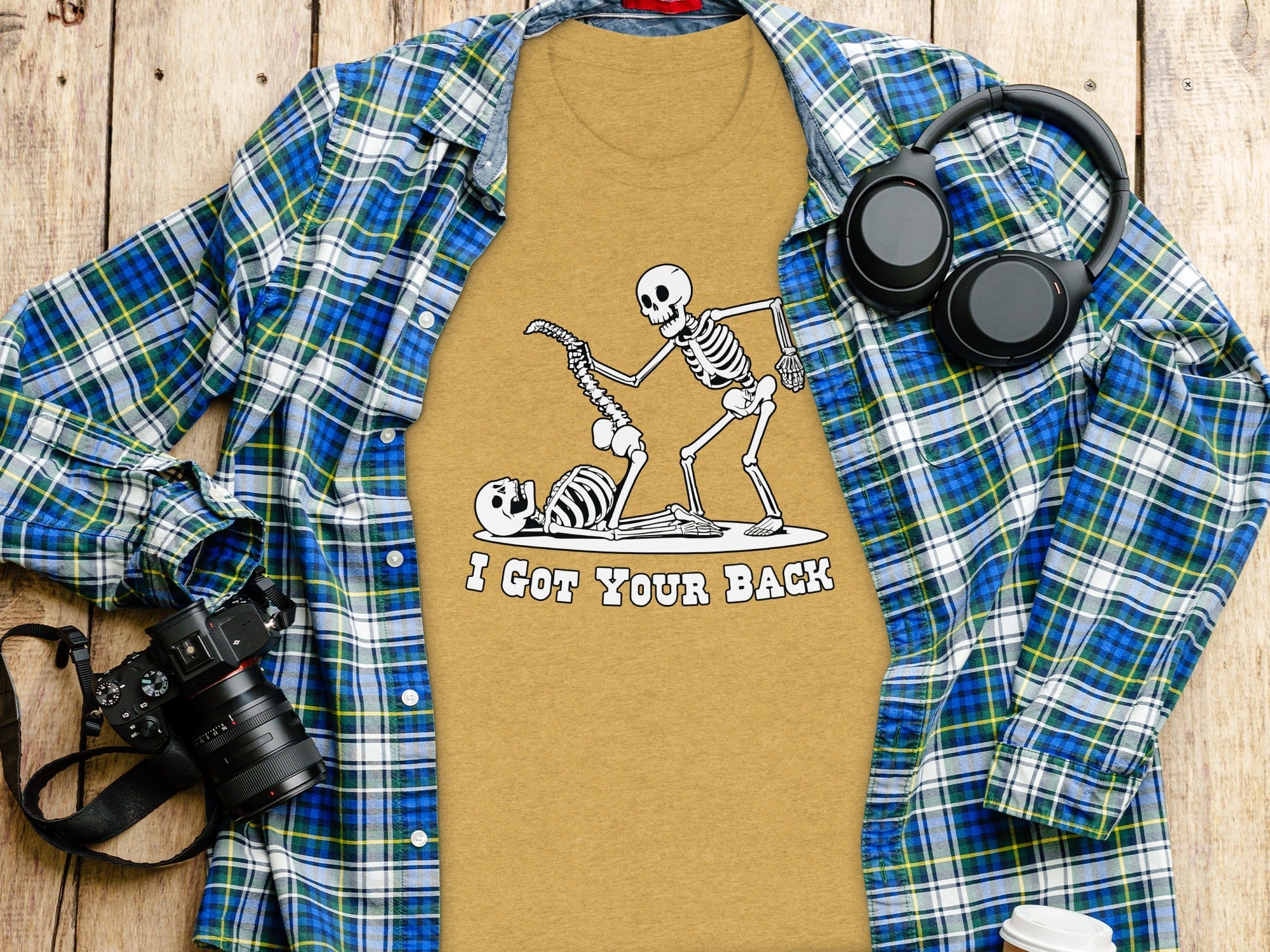 I Got Your Back Skeletons Funny Anatomy Joke Design T-Shirt