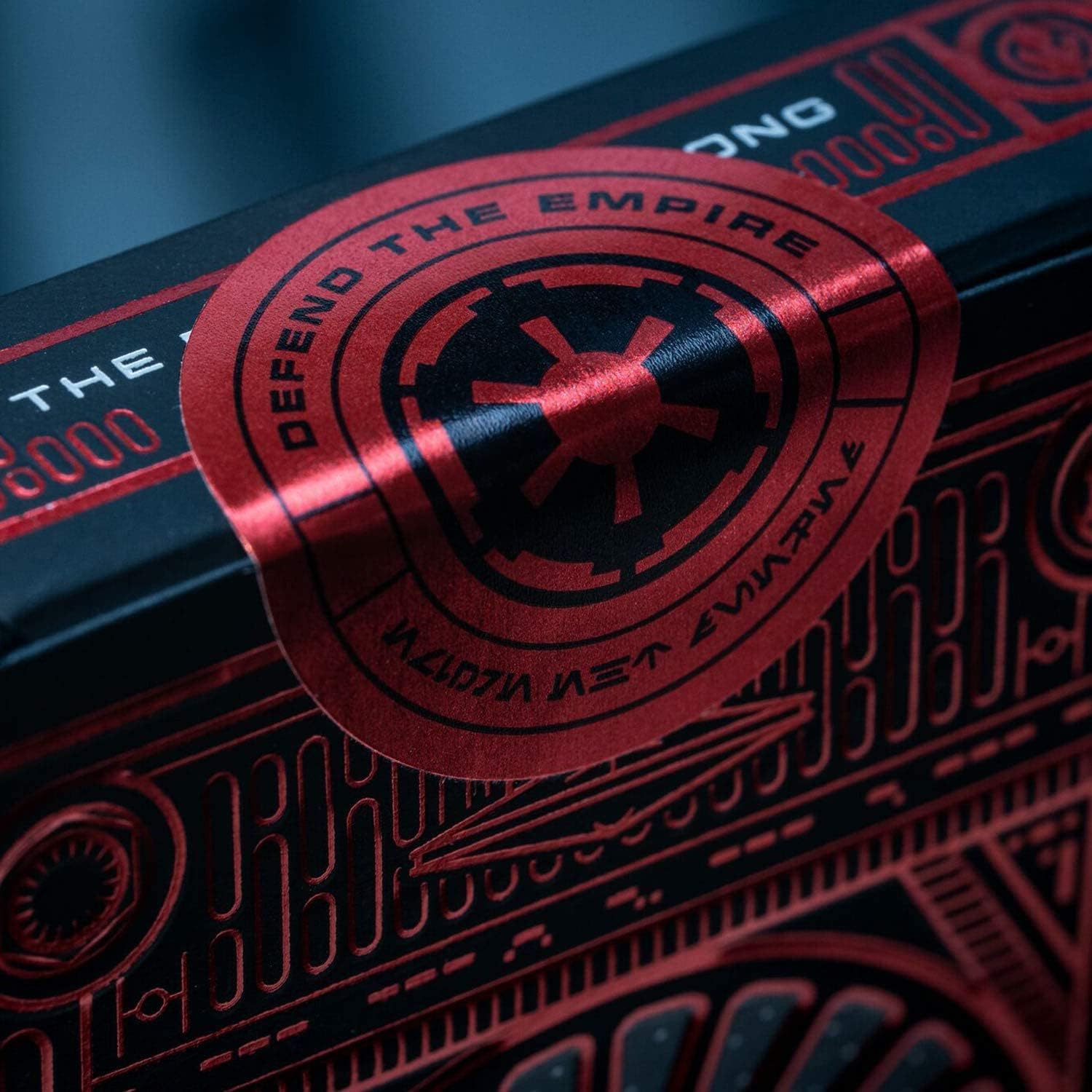 Theory11 Star Wars Red & Blue Edition – Light & Dark Side