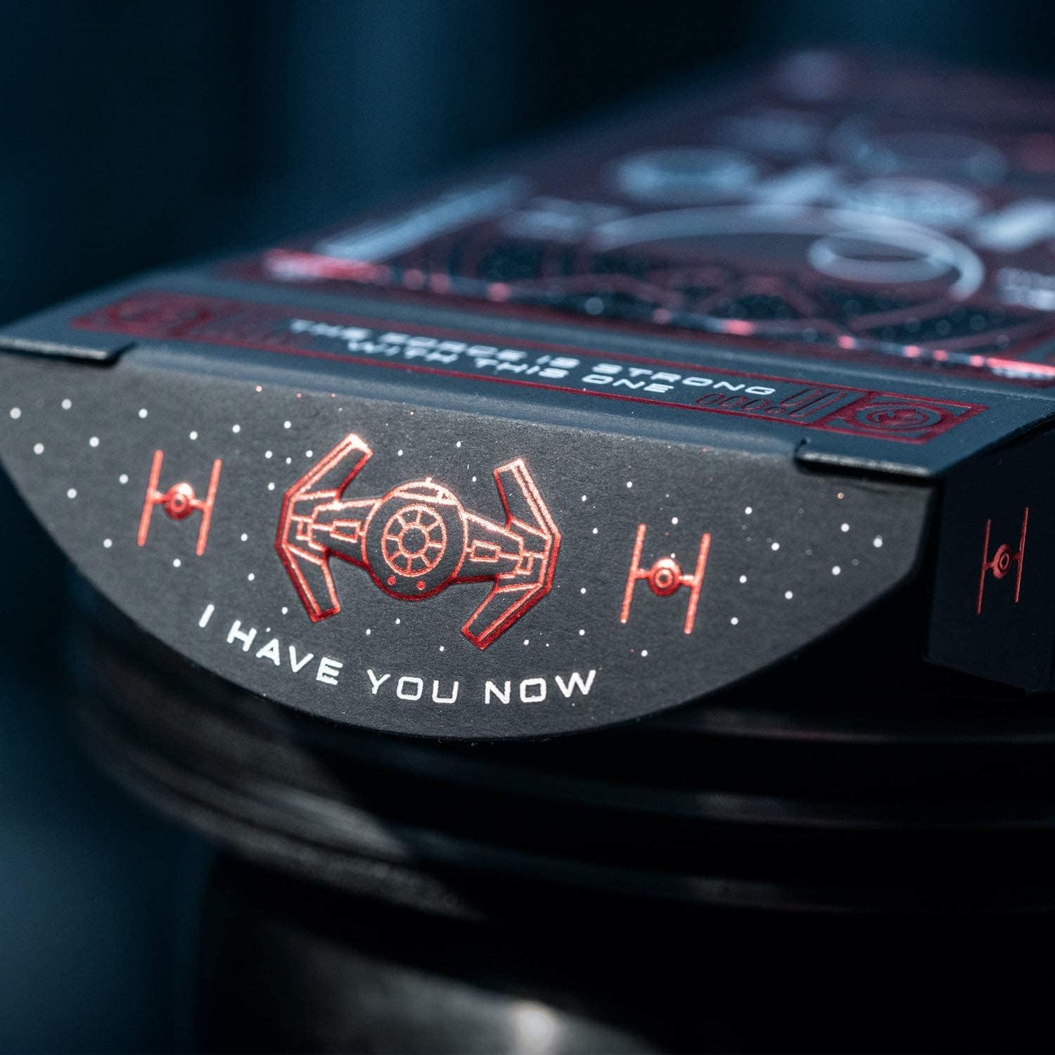 Theory11 Star Wars Red & Blue Edition – Light & Dark Side