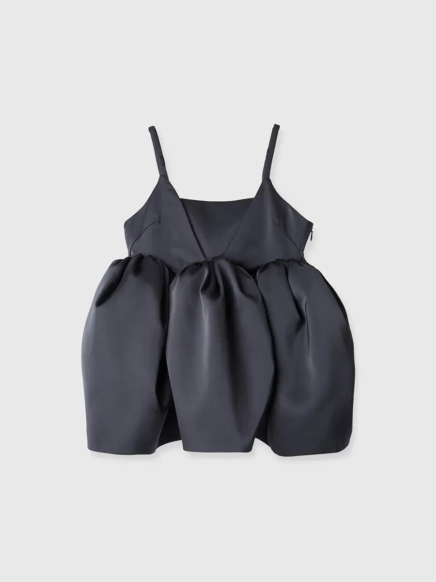 Minimalist Tulip-style Sleeveless Camisole With Ruffled Hem