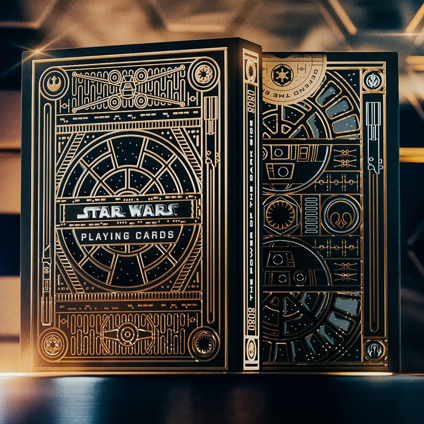 Theory11 Star Wars Gold Edition – Light & Dark Side Premium