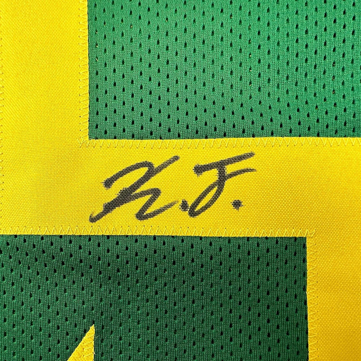 Framed Autographed/Signed Kayvon Thibodeaux 35x39 Oregon Green College Football Jersey JSA COA