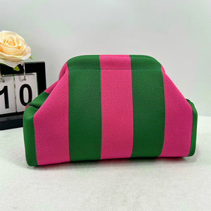 Coarse Green And Pink Style