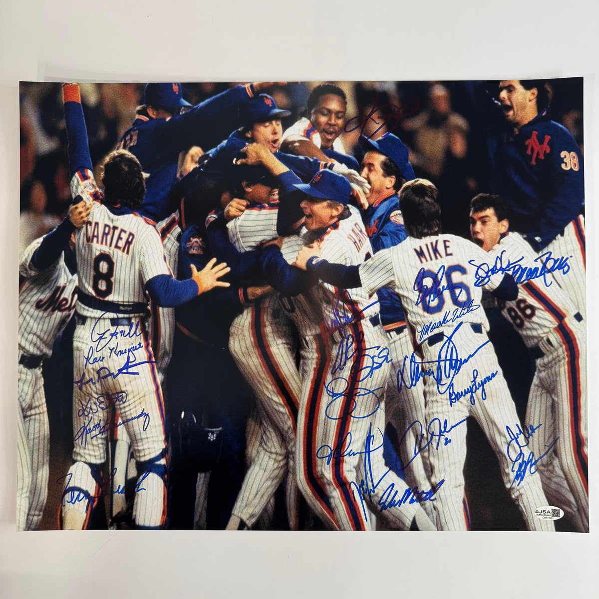 Autographed/Signed 1986 New York Mets Team 26x Sigs World Series Champions 16x20 Baseball Photo JSA COA