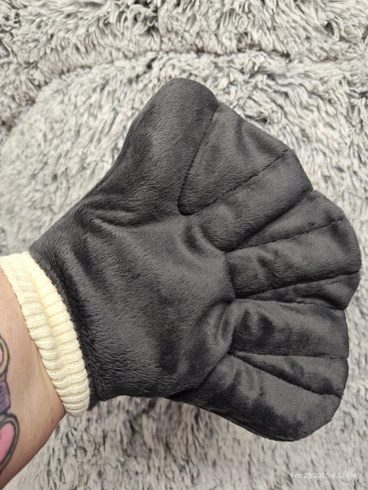 Small Pet Bonding Mitt – Non-Bite Comfort by PNC Family FInds
