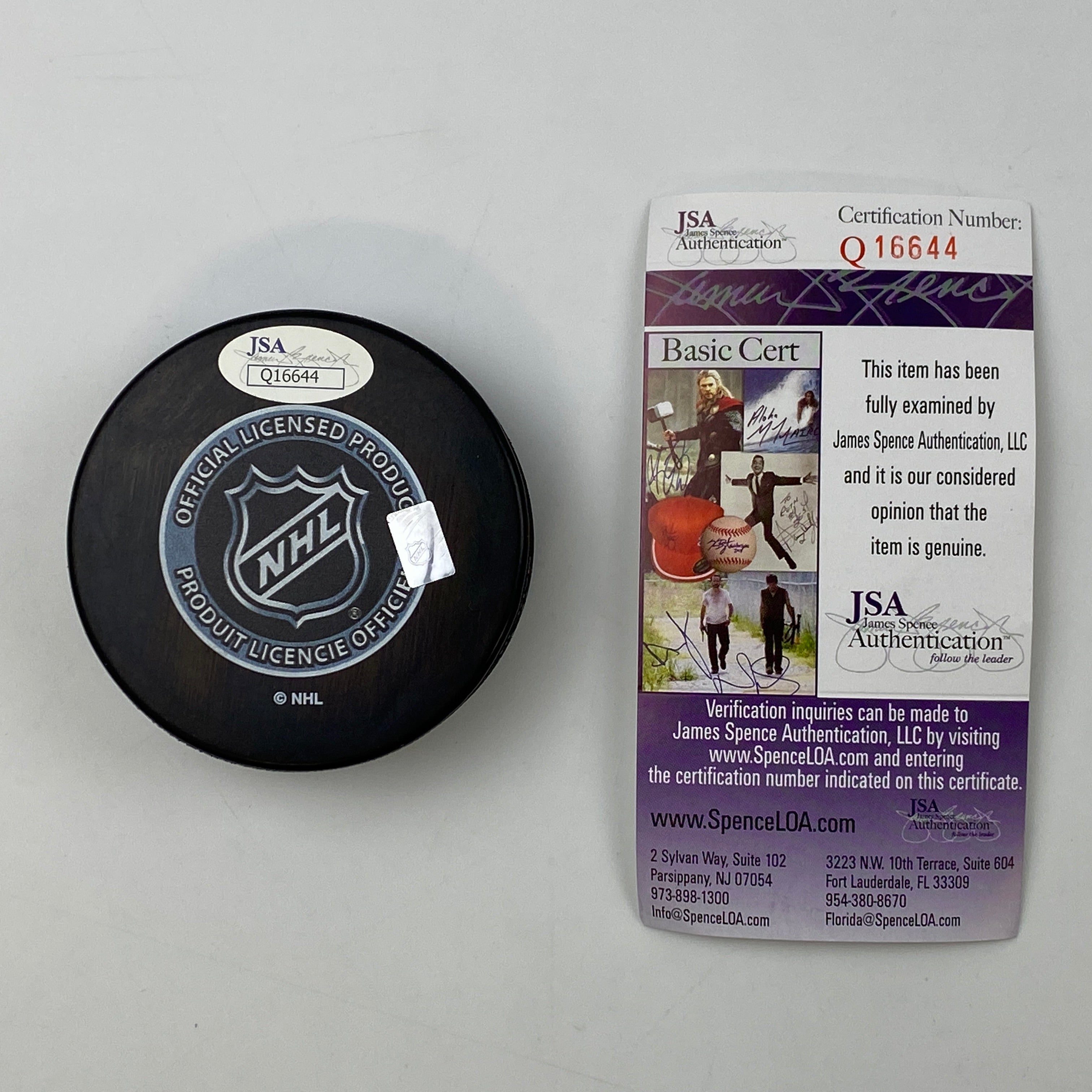 Autographed/Signed Evgeni Malkin Pittsburgh Penguins 2016 Stanley Cup Logo Hockey Puck JSA COA