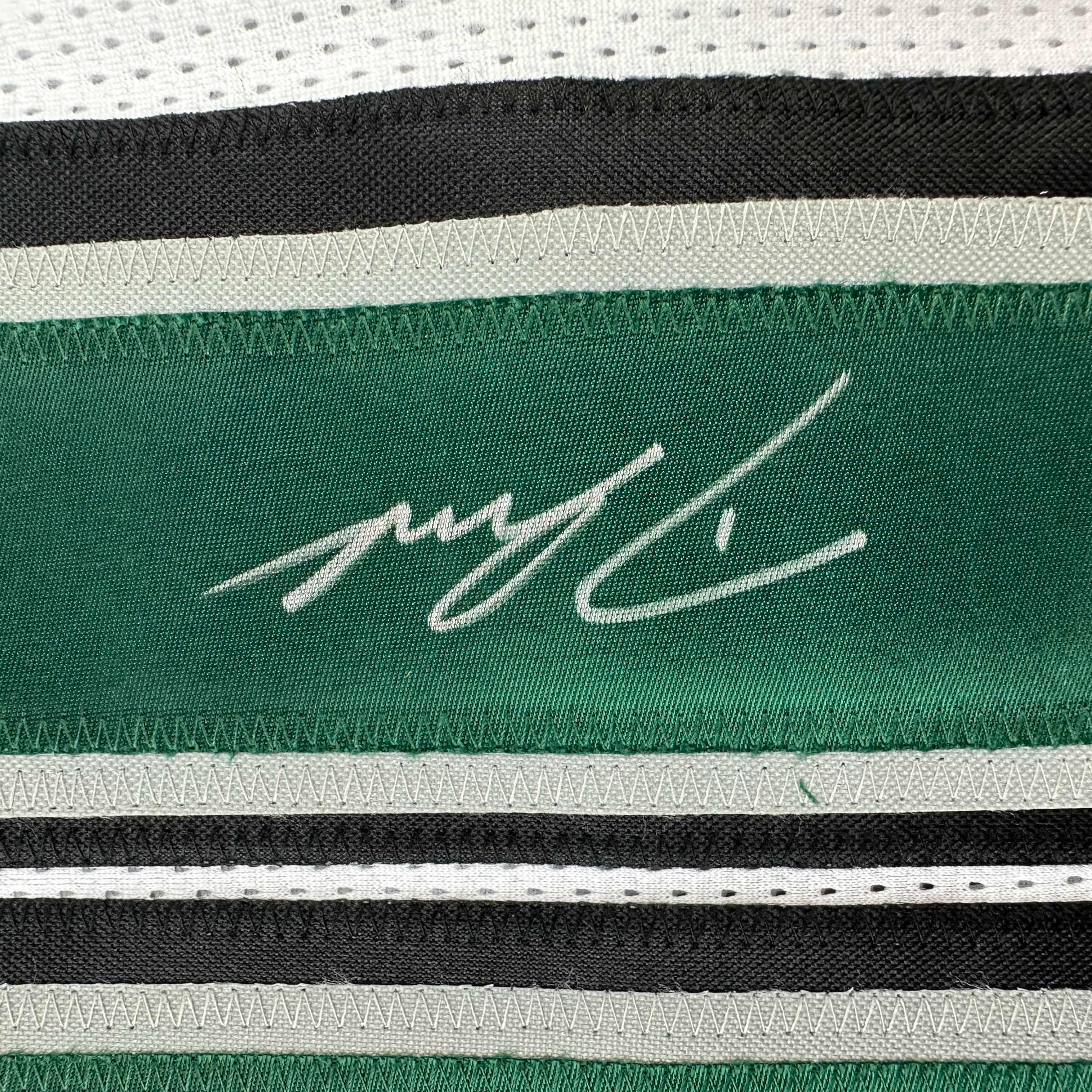 Autographed/Signed D'Andre Swift Philadelphia White Football Jersey JSA COA