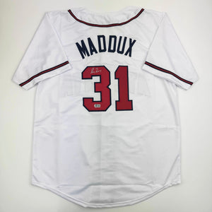 Autographed/Signed Greg Maddux Atlanta White Baseball Jersey Beckett BAS COA