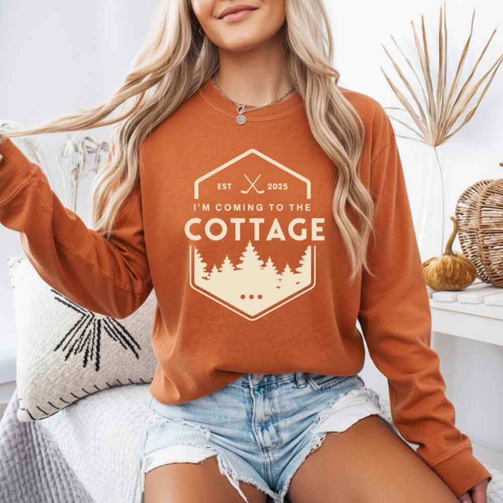 I'm Coming to the Cottage Comfort Colors Long Sleeve – Hockey Romance BookTok Shirt