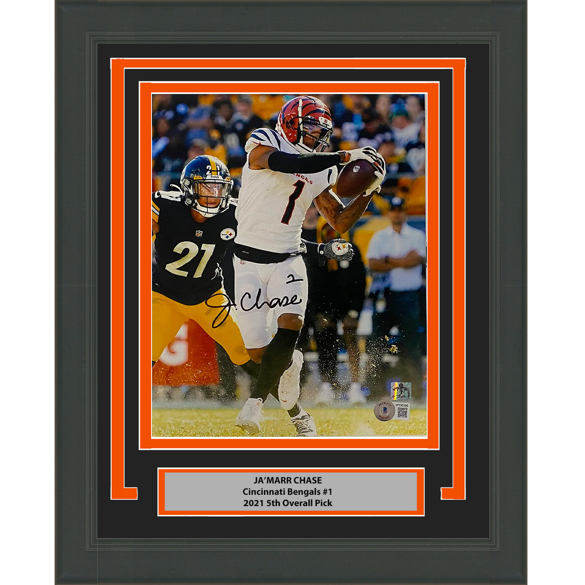 Framed Autographed/Signed Ja'Marr Chase Cincinnati Bengals 8x10 Football Photo Beckett BAS COA