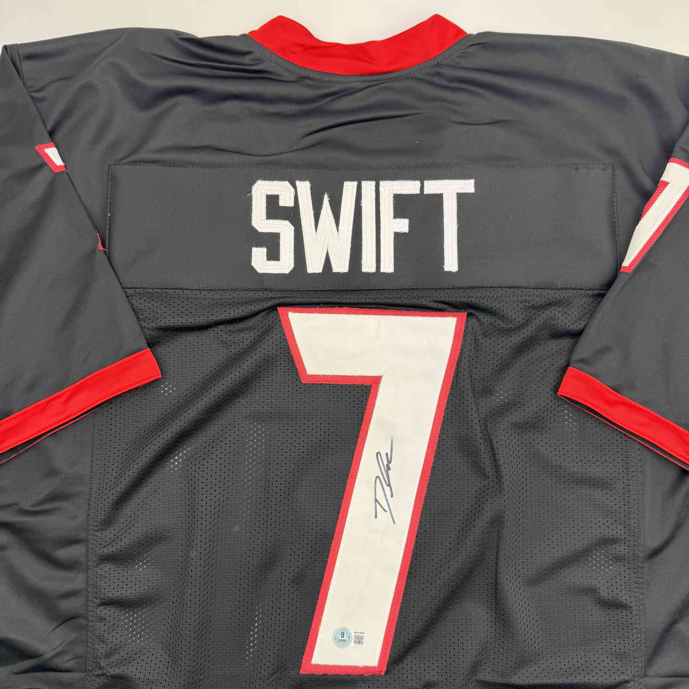 Autographed/Signed D'Andre Swift Georgia Black College Football Jersey Beckett BAS COA