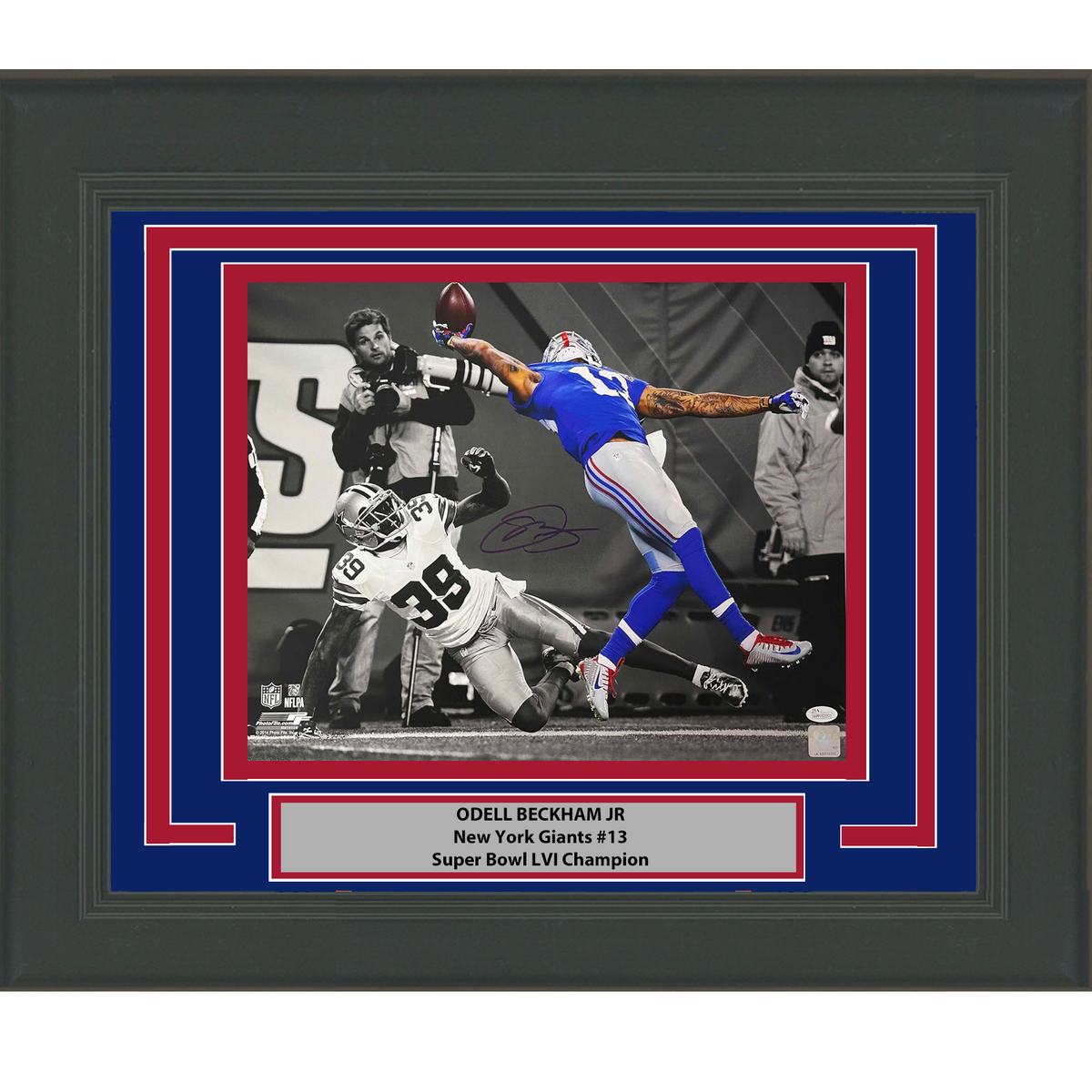 Framed Autographed/Signed Odell Beckham Jr. The Catch New York Giants Spotlight 16x20 Football Photo JSA COA #4